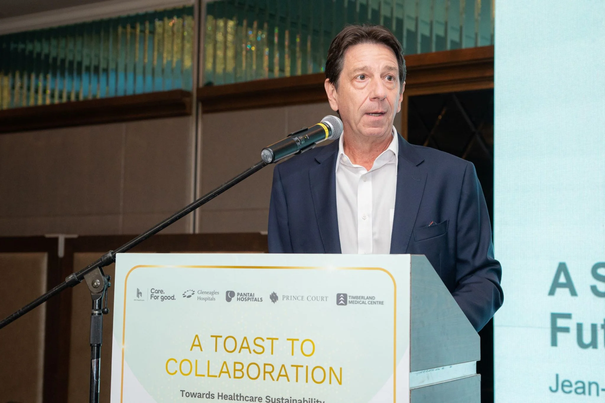 IHH Toast -1