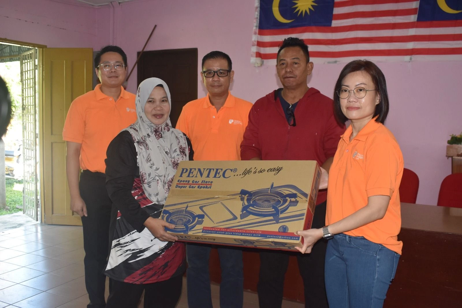 Support for Flood Victims in Malaysia 5