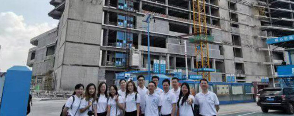 Gleneagles Shanghai tops out